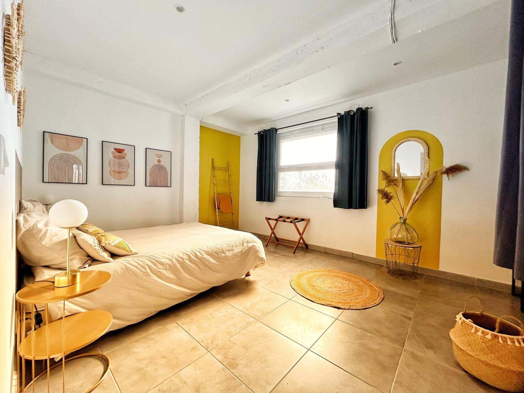 Doux Rouinet Cocoon Daire Fourques  Dış mekan fotoğraf