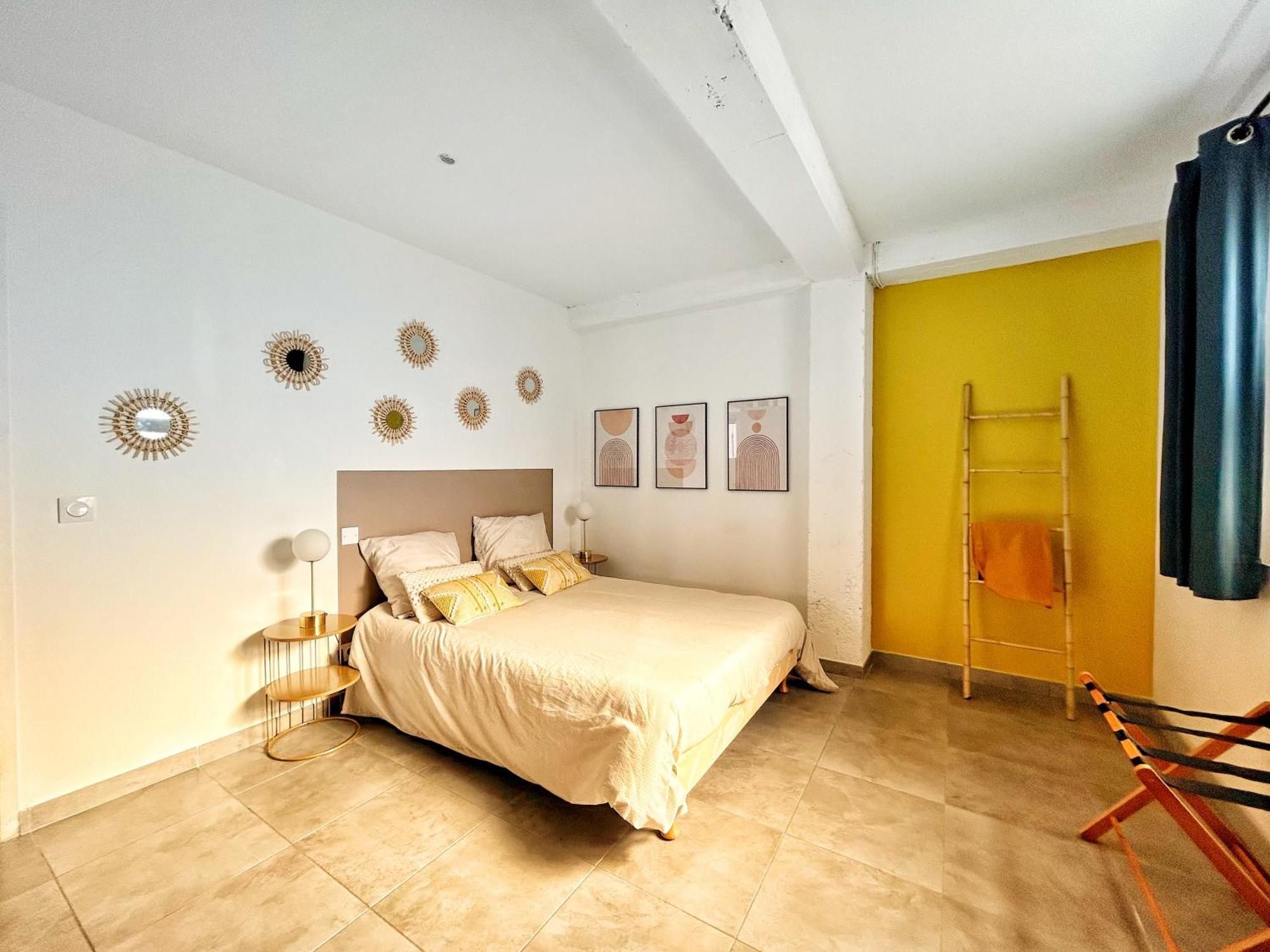 Doux Rouinet Cocoon Daire Fourques  Dış mekan fotoğraf